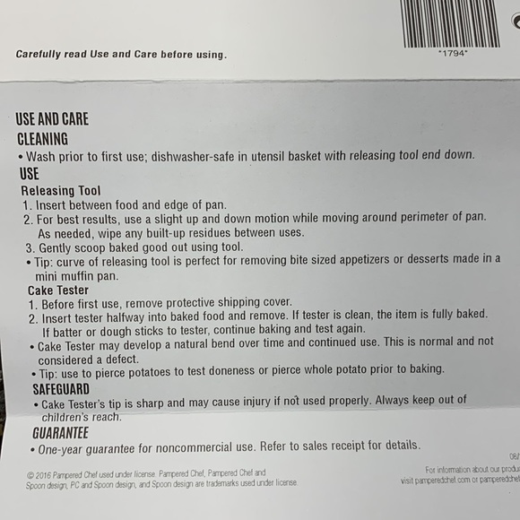 Pampered chef cake tester & releaser and a pampered chef scoop - Picture 7 of 8
